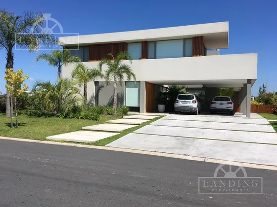 Casa En Barrio Náutico Albanueva - Rincón De Milberg