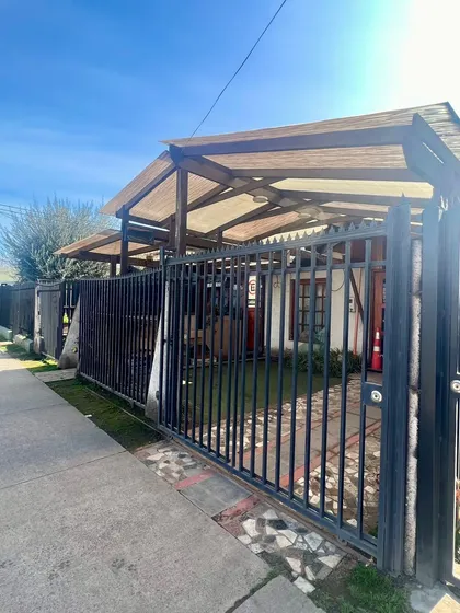 Arriendo Marcoleta. Casas De Lo Ovalle Comuna De Quilicura