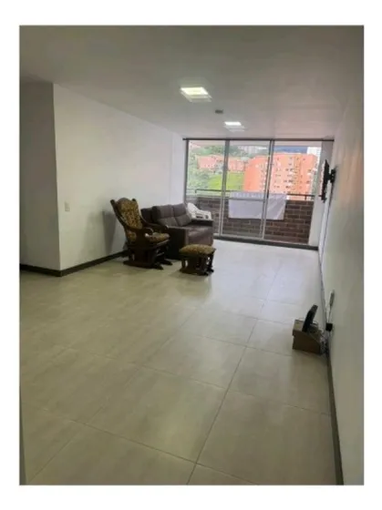 Rhbr-13747 Apto Piso 35 Sabaneta, Aves Maria
