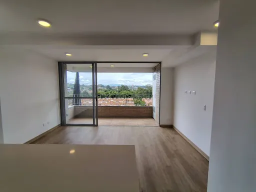 Apartamento En Arriendo Barro  Blanco 743-7716