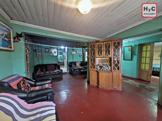 Casa En Venta, 3d+2b+4e+1bod.