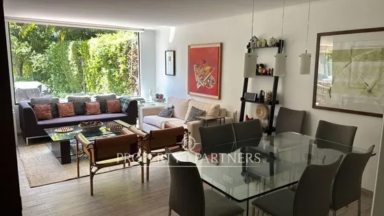 Departamento En Primer Piso Con Amplio Jardín