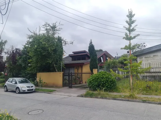 Venta Hermosa Casa Con Amplio Terreno En Lonco Oriente, Chig