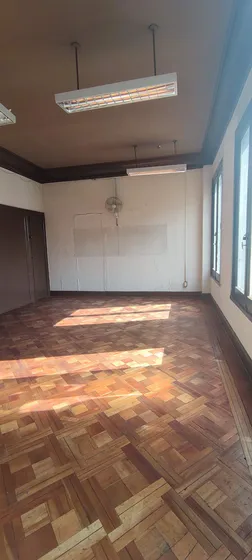 A Pasos De La Moneda Y El Metro (74487)