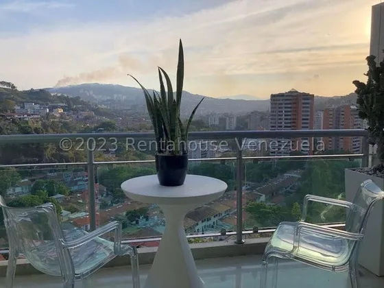 Apartamento En Alquiler - Las Mesetas De Santa Rosa De Lima Em 23598  