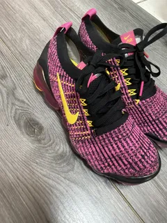 Nike vapormax violeta deals