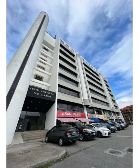 Se Vende Oficina/consultorio 63m2 Los Samanes 6494