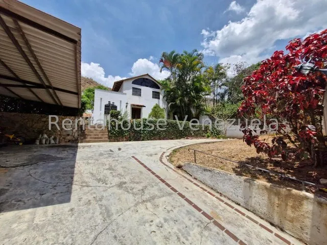 Vendo Casa En Urbanización El Castaño, Código 25-6628 Cm Leer Descripción