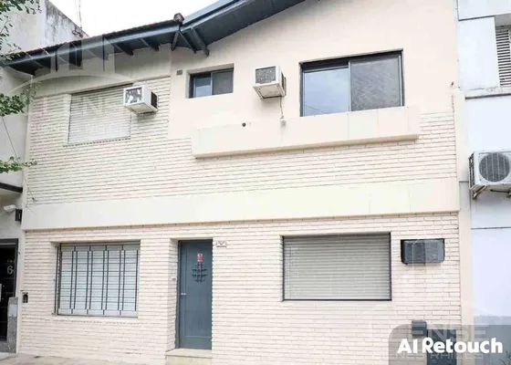 Casa 5 Ambientes Reciclada A Nueva En Venta - Quilmes Centro.