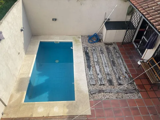 Venta Casa 2 Plantas En Turdera