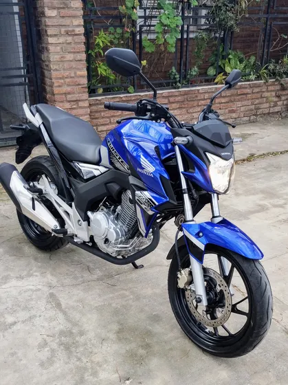 Vendo O Acepto Inferior Y Dif Twister 2022