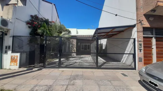 Casa En Alquiler En Ciudadela