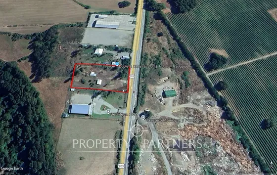 Terreno En Sector Comercial Industrial