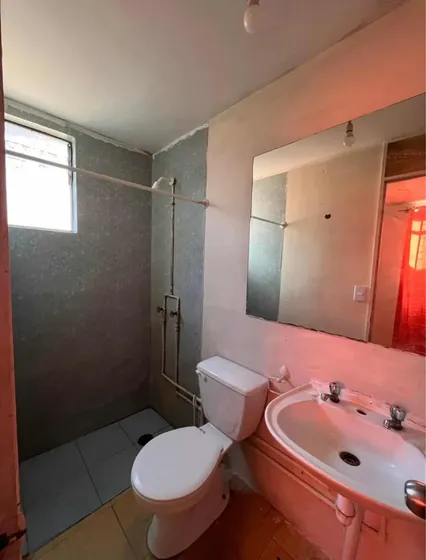 Casa De 2 Dormitorios Y 1 Baño.