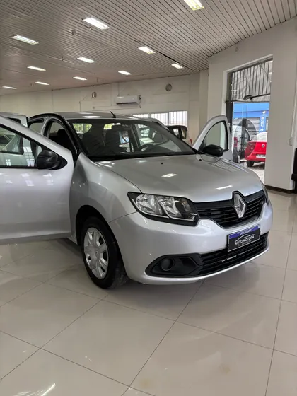 Renault Logan 1.6 Authentique 85cv