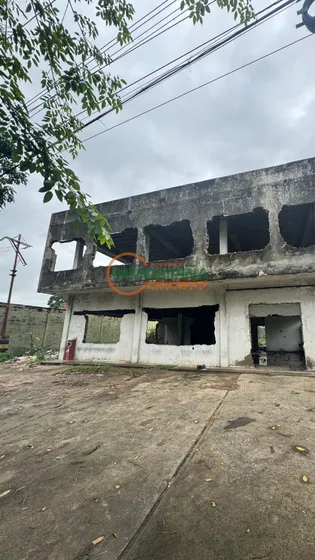 Inmobipiña Vende Terreno Con Estructura En La Avenida Gumilla, San Felix, Estado Bolivar - Fl