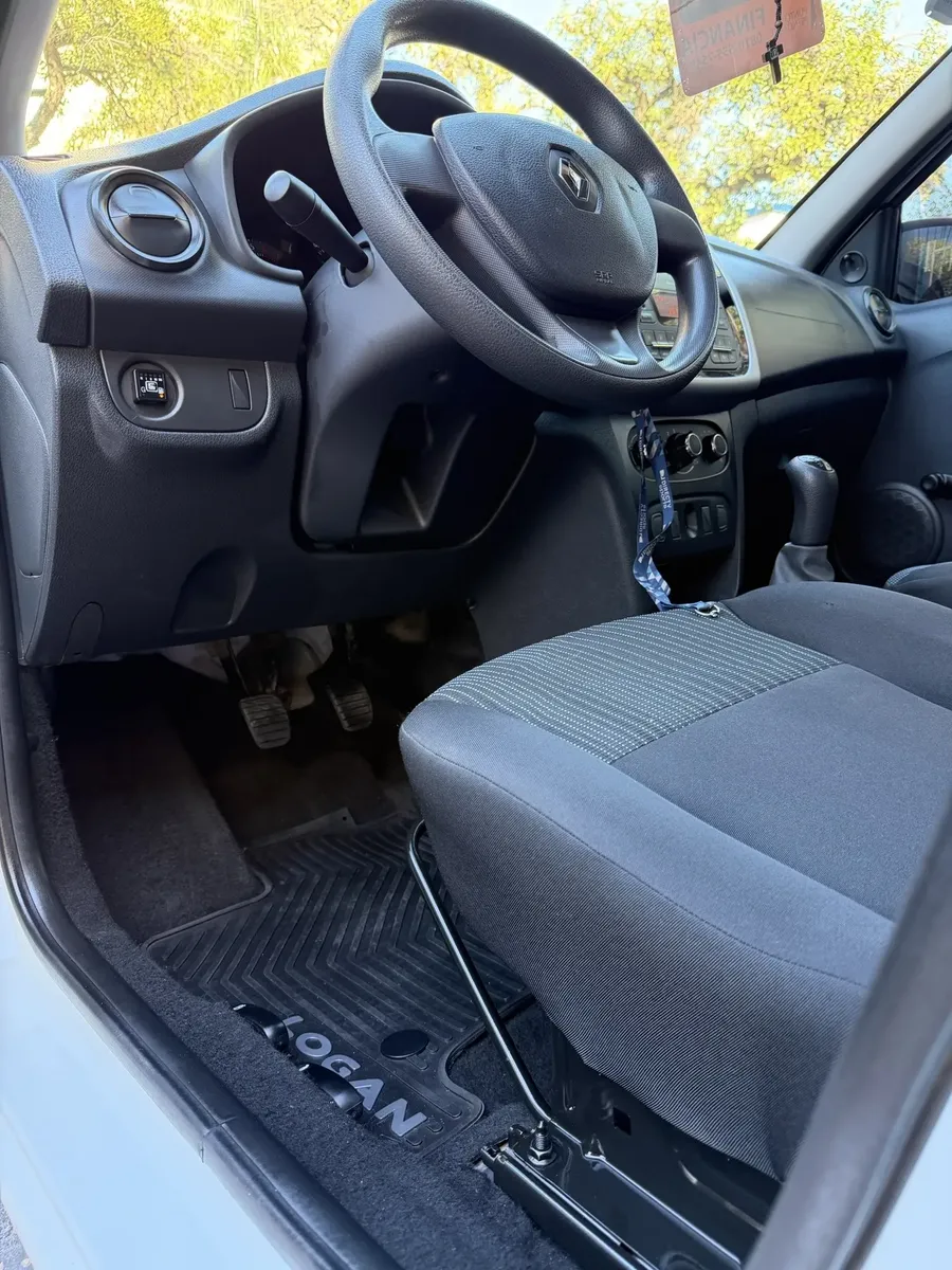 Renault Logan 1.6 Authentique 85cv5215520952424960019