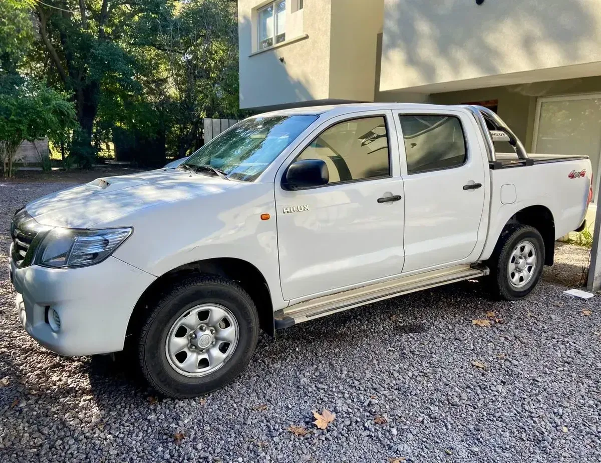 Toyota Hilux Pick-Up 2.5 Cd Dx Pack 120cv 4x4 - C3