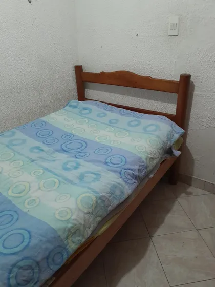 Aeropuerto Habitacion Pequeña Con Baño Privado Amoblada 1per
