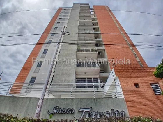 Maritza Lucena Alquila Un Apartamento Totalmente Amoblado, Listo Para Mudarte Al Este De Barquisimeto, Vigilancia Privada 24/7, Gas, Planta Eléctrica, Cocina Moderna.