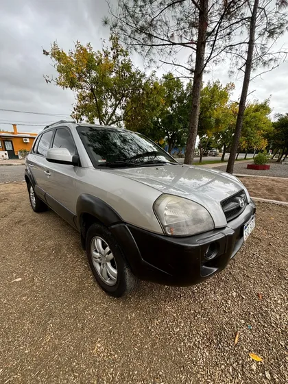 Hyundai Tucson 2.0 Gl 6at 2wd