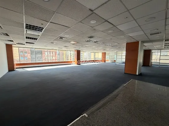 Arriendo Oficina 1.581 M2. Pedro De Valdivia.