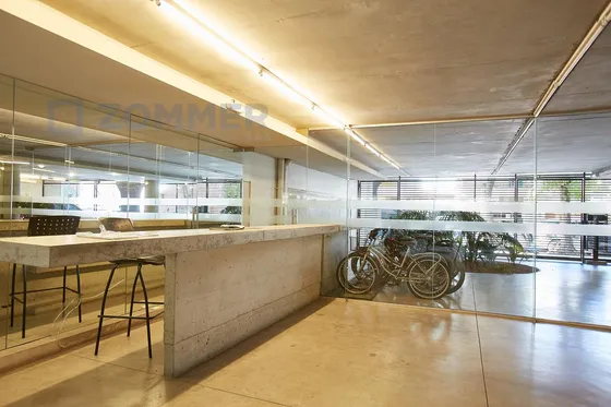 Oficina En Venta Con Renta En Saavedra - Semipiso - Dos Cocheras Mas Baulera Doble