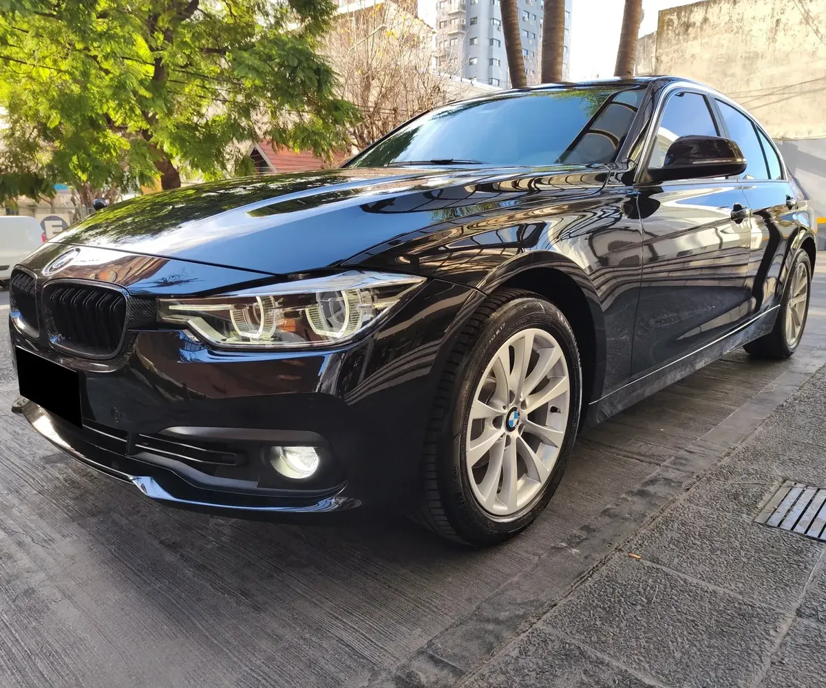 BMW Serie 3 2.0 320i Sedan Executive