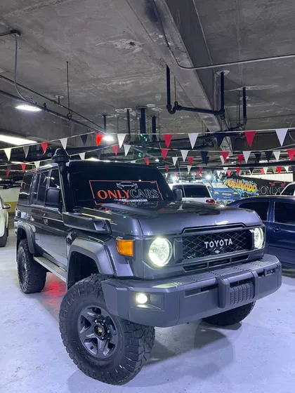 Toyota Macho Lx V6