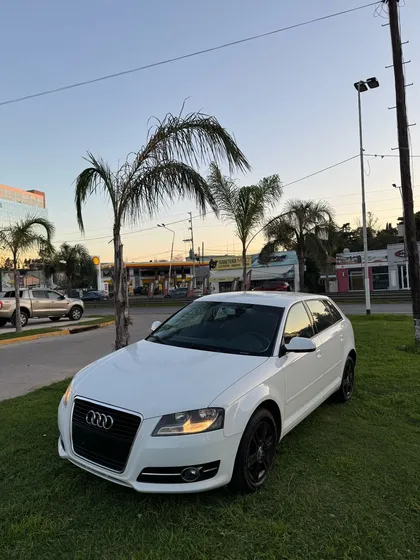 Audi A3 2.0 I 140cv Stronic