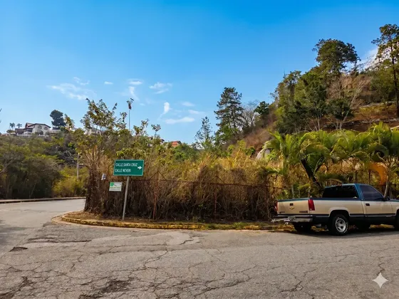 Terreno En Venta En Colinas Del Tamanaco Baruta Caracas