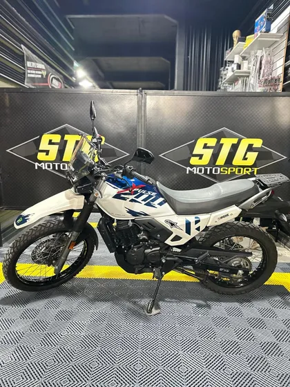 Hero Xpulse 200 - 2024- Como Nueva En Stg Motosport