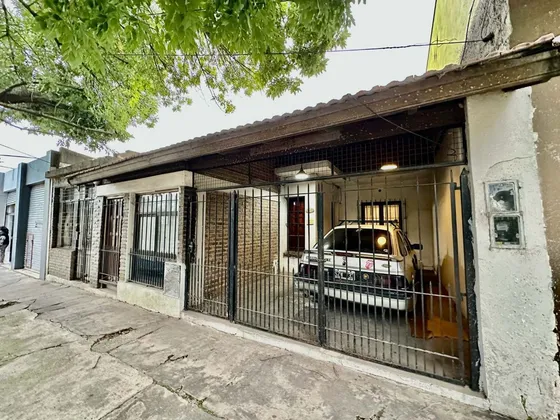 Venta Casa 3 Ambientes Quilmes Oeste Con Local
