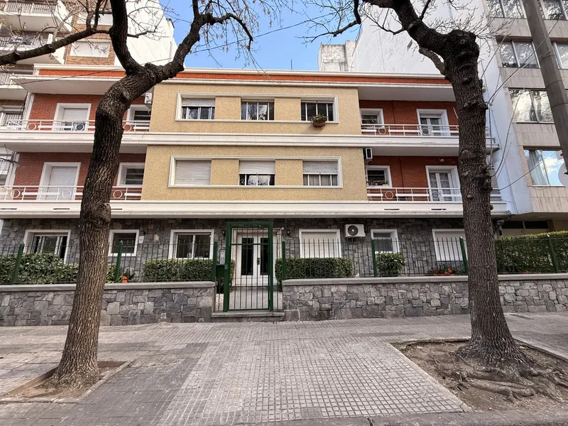 Alquiler Apartamento 2 Dormitorios Pocitos · Foto 1