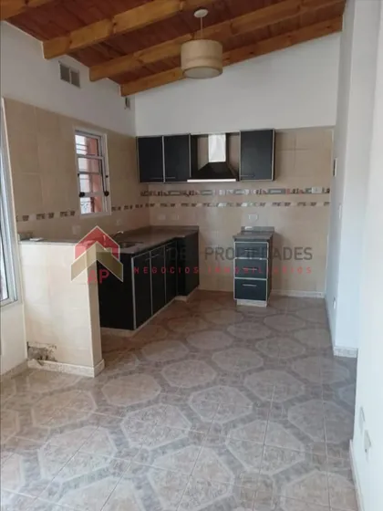 Impecable Ph 3 Amb. Ubicado En Pirovano 675, Lomas De Zamora