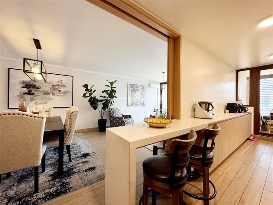 Duplex En Venta De 2 Dorm. En Lo Barnechea