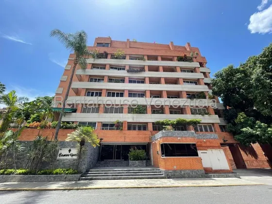 Apartamento En Venta En Campo Alegre Chacao Caracas Remodelado Pozo De Agua