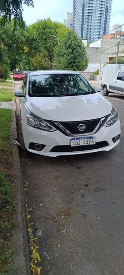 Nissan Sentra 1.8 Advance Cvt
