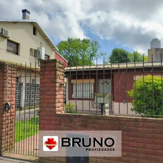 Casa En Venta En Francisco Alvarez