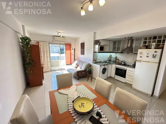 Departamento  De Tres Ambientes En Venta- Ramos Mejia Sur