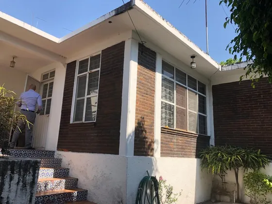 Casa Con Bodega Jiutepec - Progeso