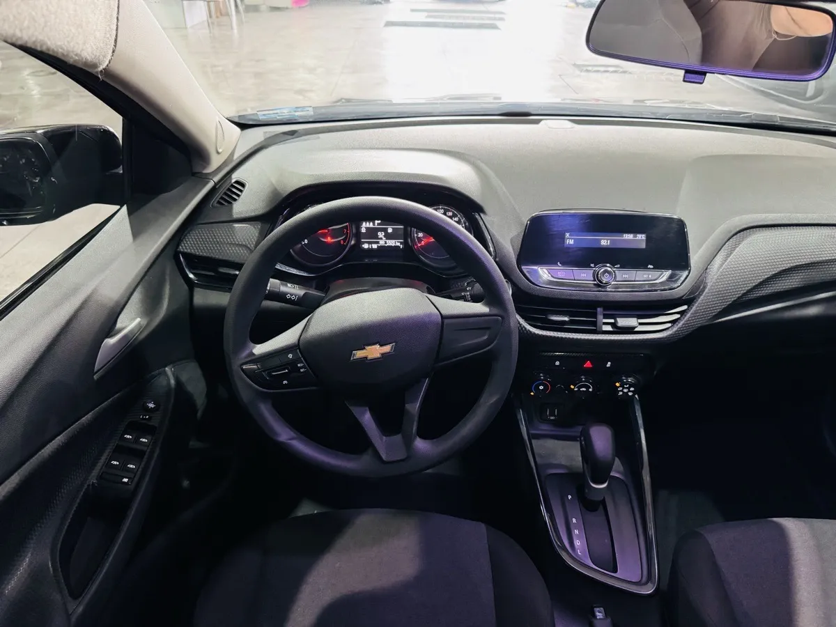 Chevrolet Onix 2023 1.0t Ls At