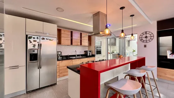 D.d Casa De Lujo En Venta, Pueblo Nuevo 