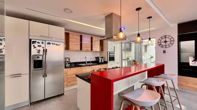 D.d Casa De Lujo En Venta, Pueblo Nuevo 