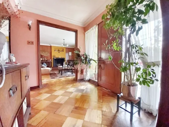 Casa En Venta De 5 Dorm. En Vitacura