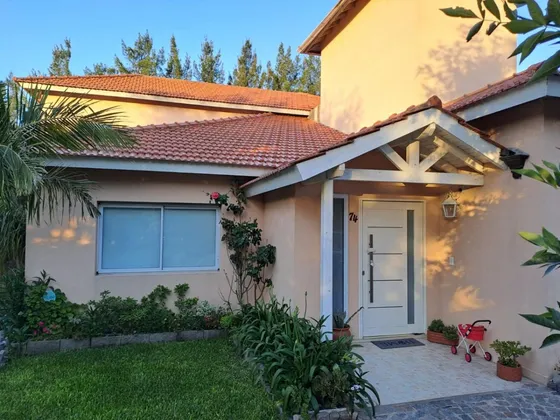 Casa Las Acacias De Hudson 5 Amb Con Pileta