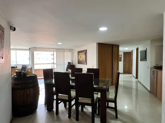 Apartamento En Venta En Sabaneta, Sector Aves Maria.