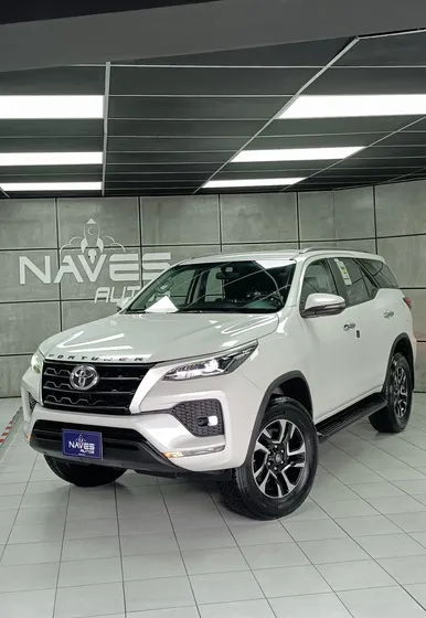 Toyota Fortuner Vxr