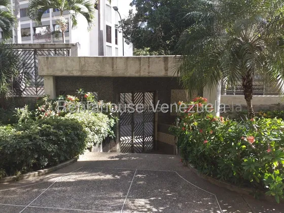 Apartamento En Alquiler En Santa Fe Sur 25-24083 As