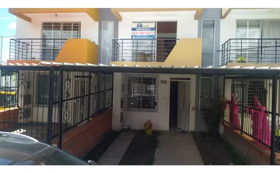 Venta De Casa Vehicular Fuera De Conjunto Villavento Dosquebradas